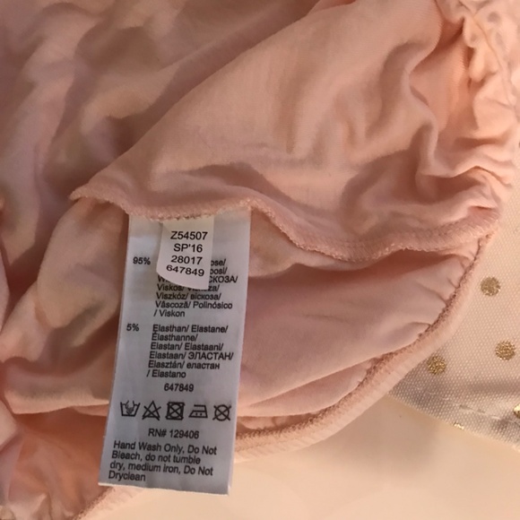 Venus Pink Rhinestone Embellished Tank Top Size M - Picture 6 of 7